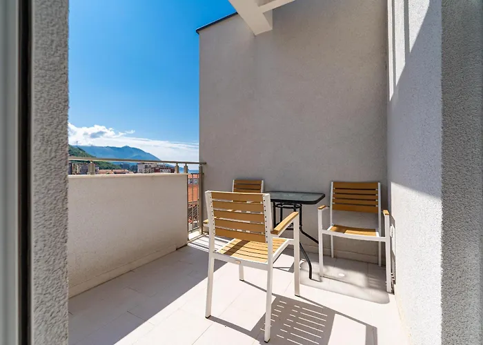 Marea Apartments Budva